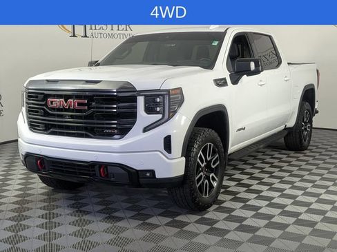 Used 2023 GMC Sierra 1500 AT4 w/ AT4 Premium Package AWD/4WD image 4