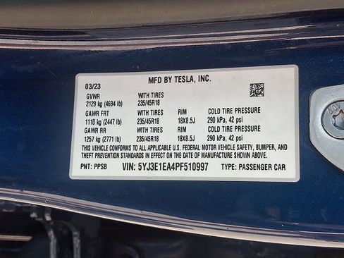 Used 2023 Tesla Model 3 Standard Range RWD image 29