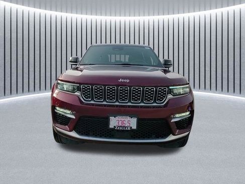 Certified 2025 Jeep Grand Cherokee Summit image 8
