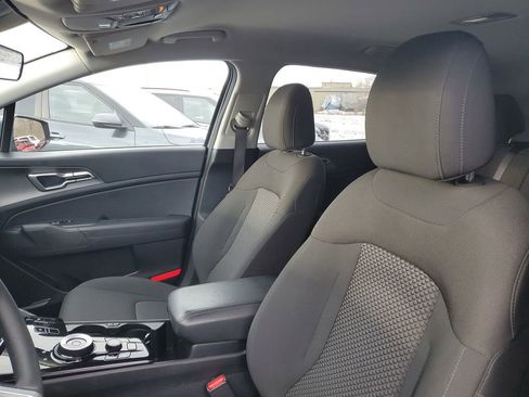 Certified 2023 Kia Sportage LX image 10