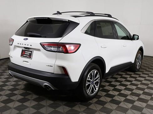 Used 2022 Ford Escape SEL w/ Technology Package image 9