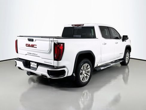 Used 2023 GMC Sierra 1500 Denali w/ Technology Package AWD/4WD image 5
