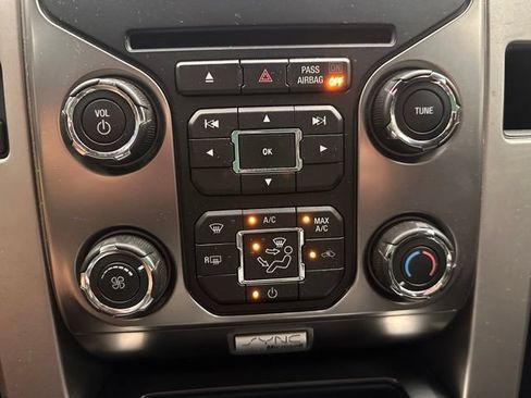 Used 2013 Ford F150 FX4 w/ Mid Equipment Group AWD/4WD image 9