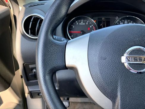 Used 2013 Nissan Rogue S FWD image 22