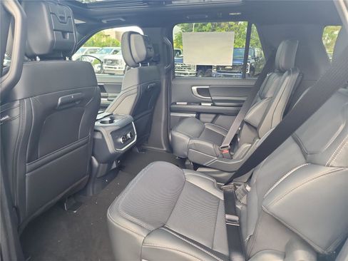 New 2026 Ford Expedition Platinum AWD/4WD image 18
