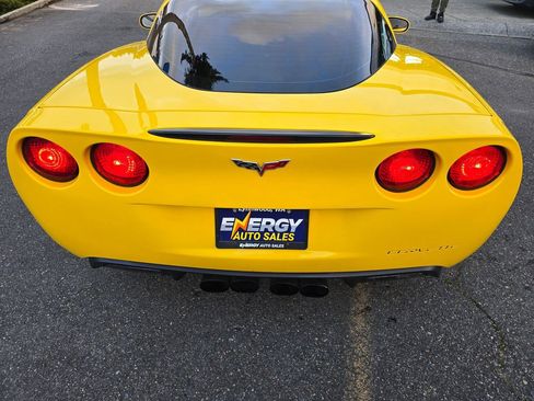 Used 2006 Chevrolet Corvette Coupe w/ Preferred Equipment Group image 11