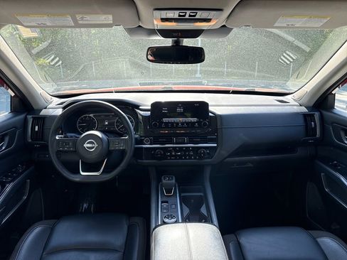 Used 2022 Nissan Pathfinder SL w/ SL Premium Package AWD/4WD image 16