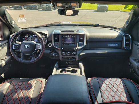 Used 2021 RAM 1500 Big Horn RWD image 15