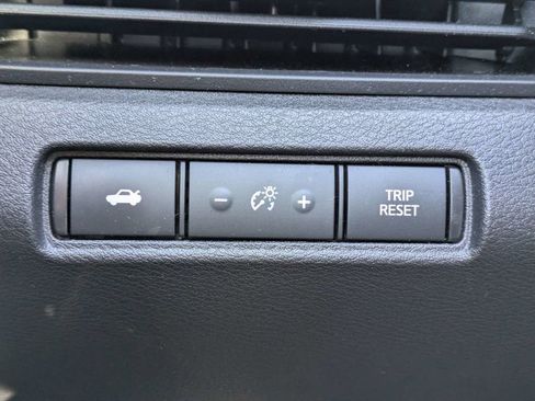 Used 2023 Nissan Altima 2.5 SV FWD image 29