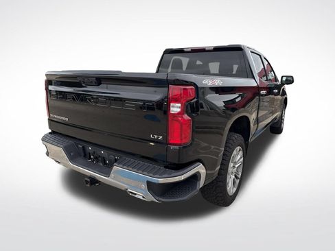 Used 2022 Chevrolet Silverado 1500 LTZ AWD/4WD image 8