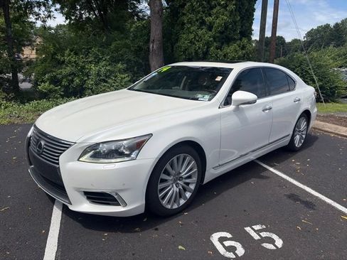 Used 2014 Lexus LS 460 AWD w/ Comfort Package image 7
