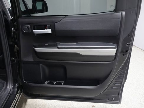 Used 2021 Toyota Tundra SR5 AWD/4WD image 22