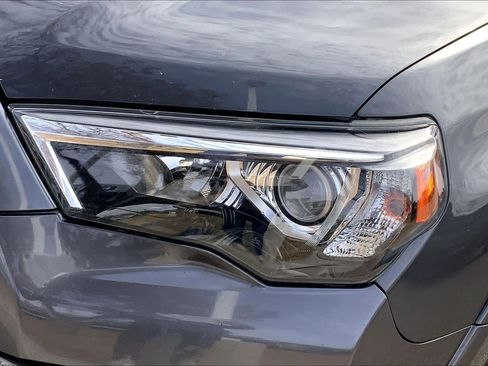Used 2019 Toyota 4Runner Limited image 27