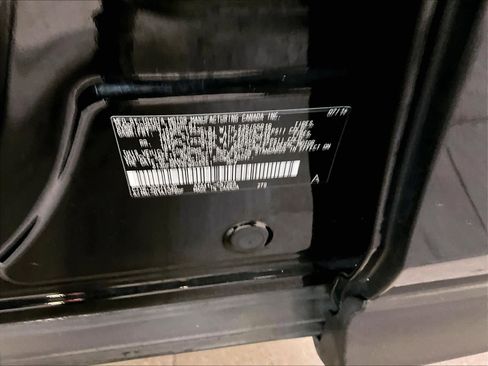 Used 2014 Toyota RAV4 Limited w/ Technology Package image 36