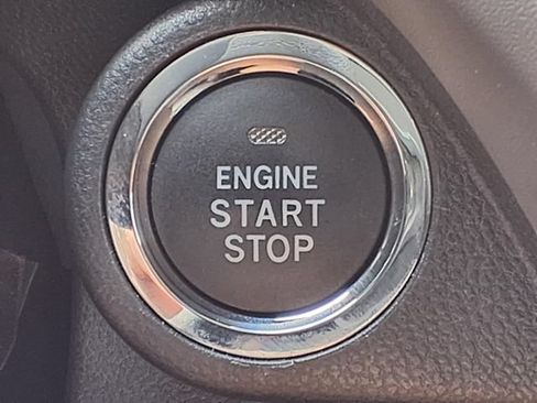 Certified 2024 Subaru Crosstrek 2.0i Premium AWD/4WD image 10