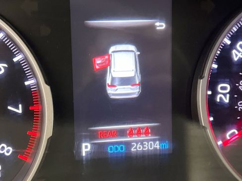 Used 2022 Toyota RAV4 LE image 26