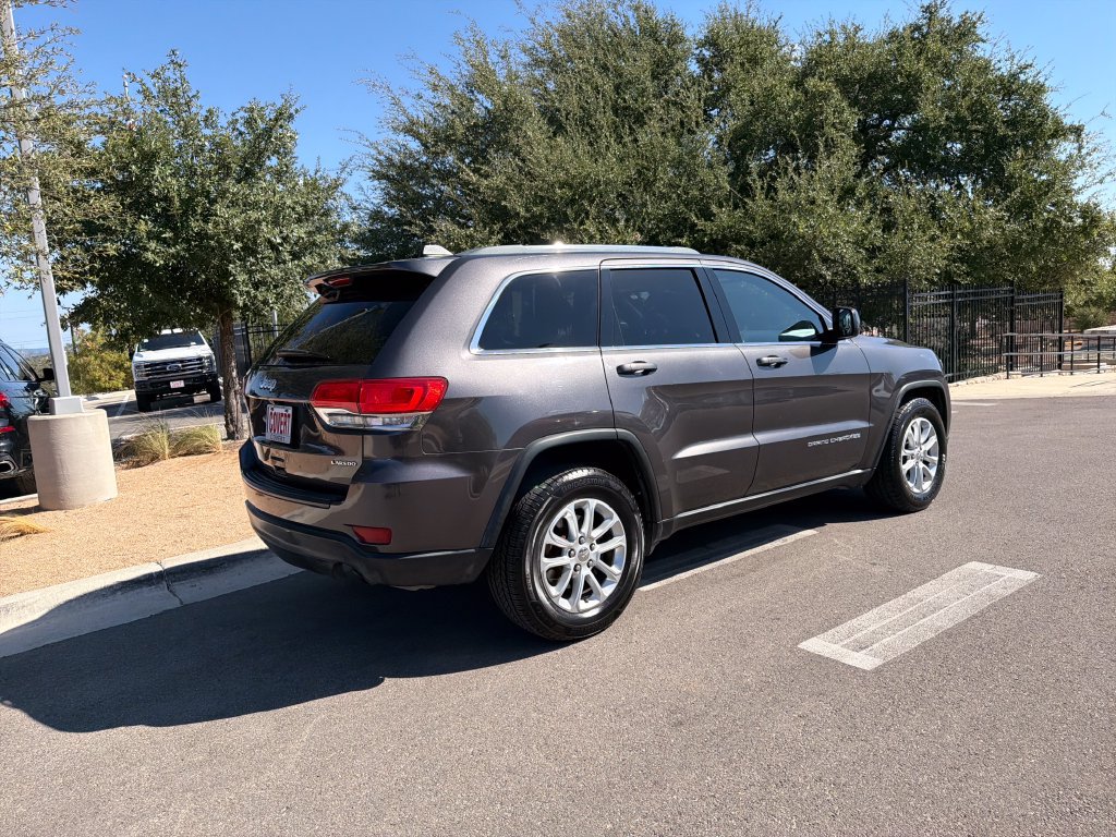 Used 2015 Jeep Grand Cherokee Laredo w/ Quick Order Package 23E RWD image 9