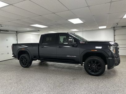 Used 2024 GMC Sierra 2500 AT4 w/ AT4 Premium Plus Package