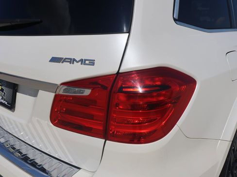 Used 2015 Mercedes-Benz GL 63 AMG 4MATIC image 12