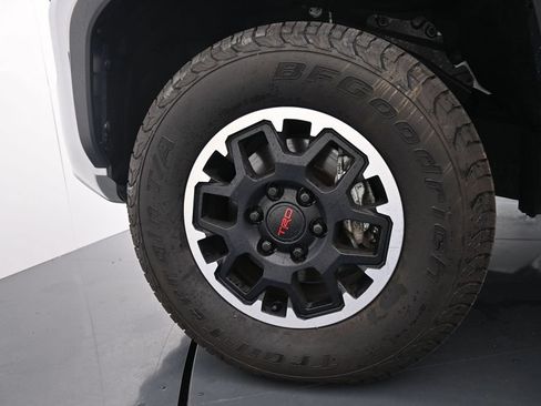 Used 2024 Toyota Tacoma TRD Off-Road AWD/4WD image 14