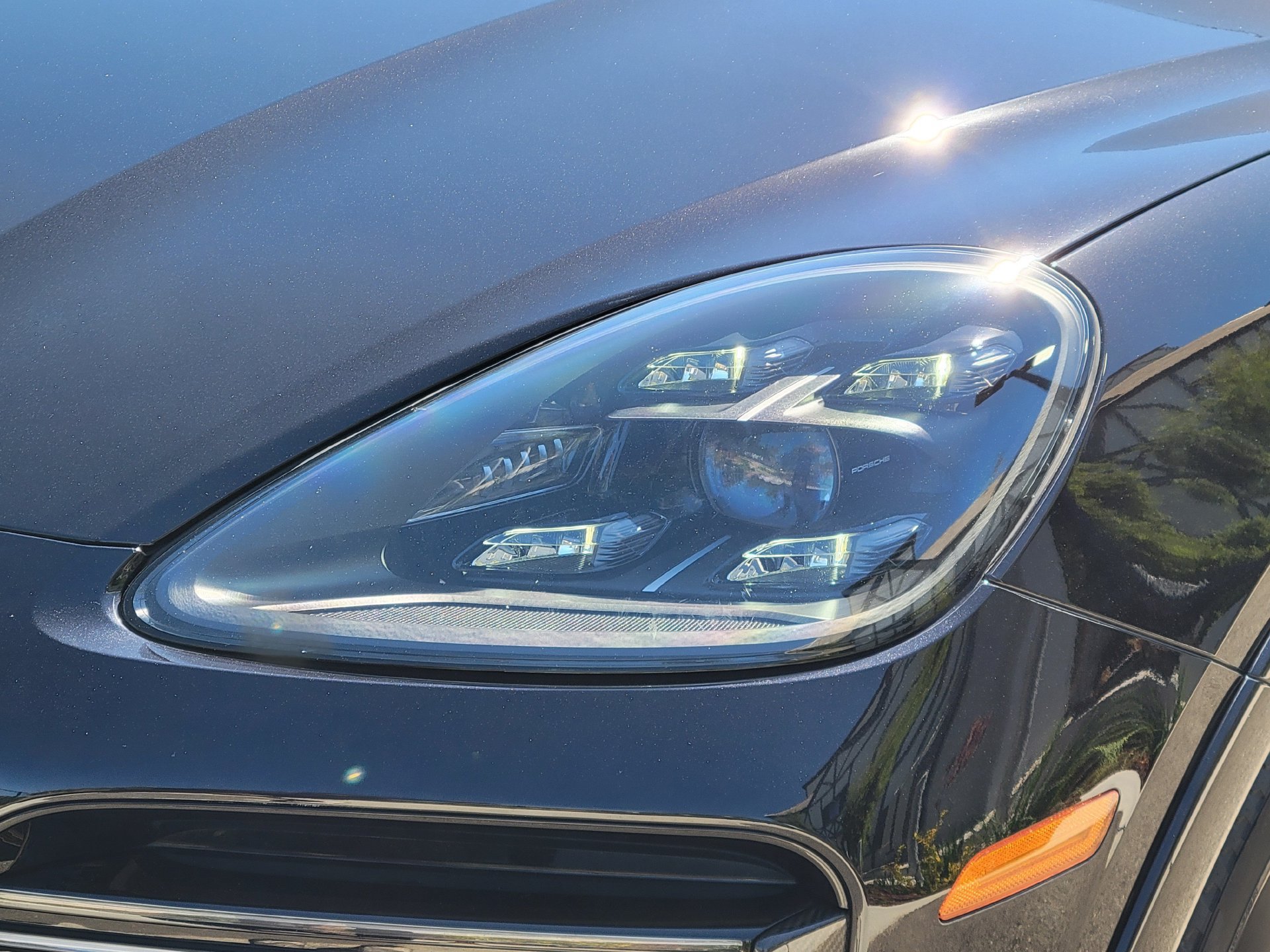 Certified 2022 Porsche Cayenne Turbo AWD/4WD image 35