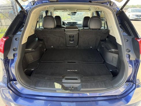 Used 2020 Nissan Rogue SL image 11