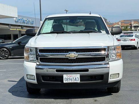 Used 2011 Chevrolet Silverado 1500 LT w/ All-Star Edition RWD image 3