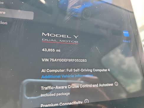Used 2024 Tesla Model Y Performance AWD/4WD image 38