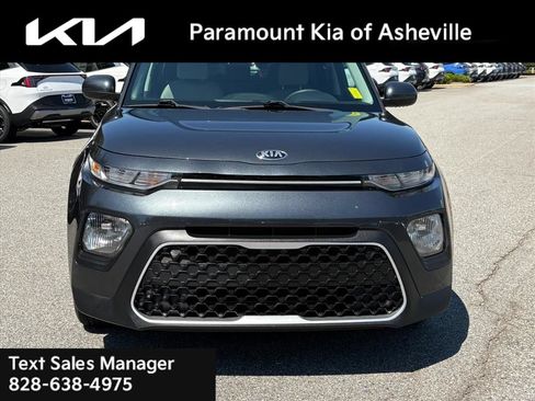 Used 2020 Kia Soul LX FWD image 2