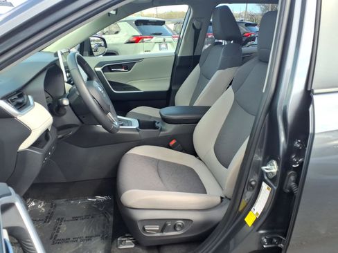 Certified 2023 Toyota RAV4 XLE w/ Convenience Package image 16