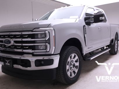 New 2026 Ford F250 Lariat w/ Chrome Package