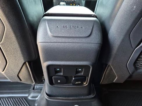 Used 2023 Ford Bronco Raptor AWD/4WD image 17