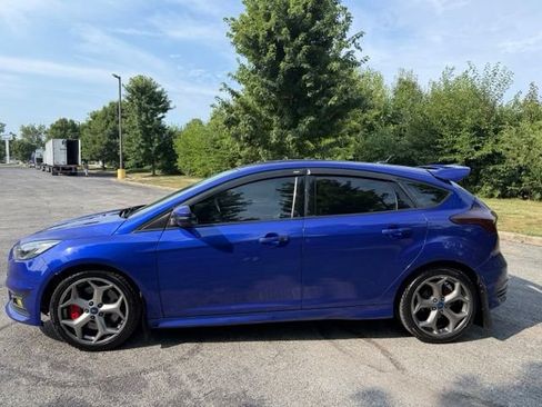 Used 2015 Ford Focus ST FWD image 5