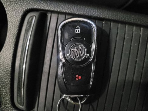 Used 2018 Buick Encore Preferred image 32