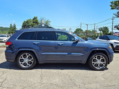 Certified 2020 Jeep Grand Cherokee Overland AWD/4WD image 32