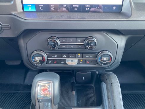 Used 2025 Ford Bronco Badlands AWD/4WD image 19