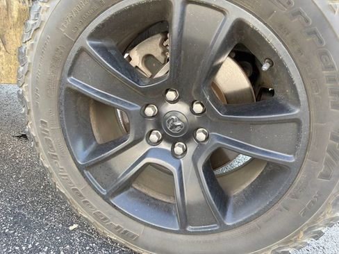 Used 2020 RAM 1500 Big Horn AWD/4WD image 8