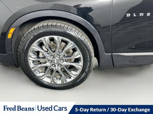 Certified 2023 Chevrolet Blazer Premier w/ Driver Confidence II Package AWD/4WD image 34