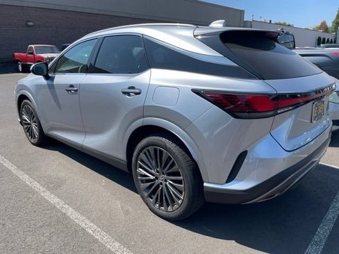 Used 2025 Lexus RX 350 AWD w/ Convenience Package image 2