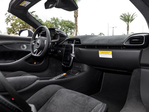 New 2026 McLaren Artura Spider RWD image 17