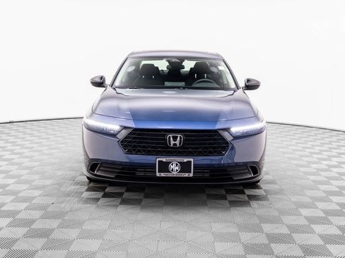 Used 2025 Honda Accord SE image 8