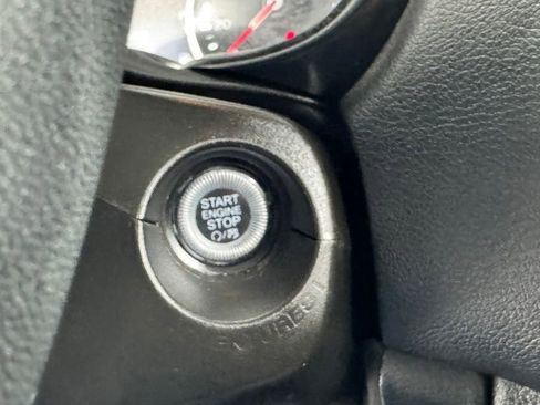Used 2023 Jeep Renegade Trailhawk AWD/4WD image 23