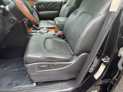Used 2016 INFINITI QX80 4WD w/ Deluxe Technology Package image 10