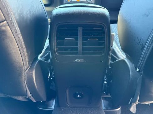 Used 2025 Ford Escape ST-Line image 28