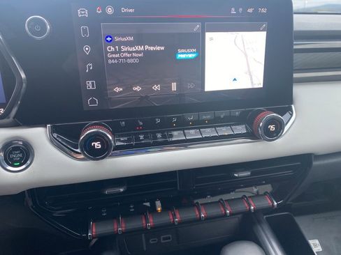 Used 2023 GMC Canyon AT4X image 15