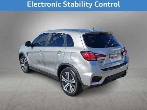 Used 2021 Mitsubishi Outlander Sport SE image 8