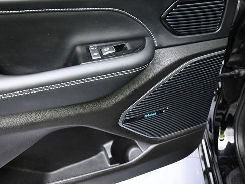 Used 2021 Jeep Grand Cherokee L Overland w/ Quick Order Package 25N image 9