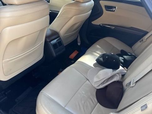 Used 2015 Toyota Avalon XLE Touring FWD image 9