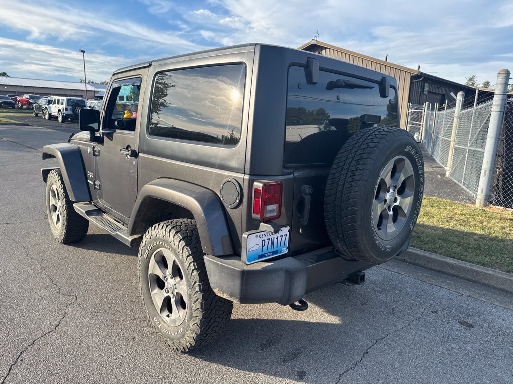 Used 2017 Jeep Wrangler Sahara w/ Trailer Tow Group AWD/4WD image 4