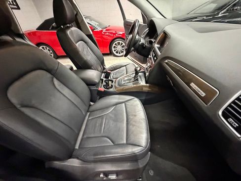 Used 2014 Audi Q5 2.0T Premium w/ Lighting Package AWD/4WD image 31